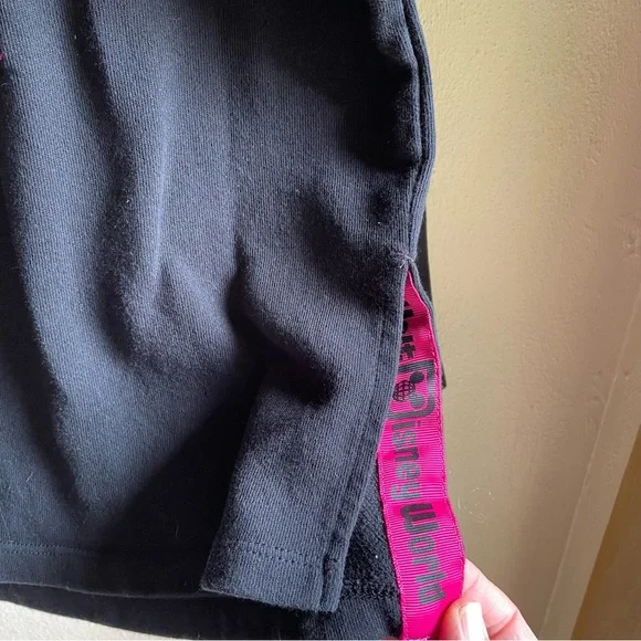 Walt Disney World Sequined Mickey Lightweight Sweatshirt. Black/ Hot Pink. XS - Picture 6 of 14